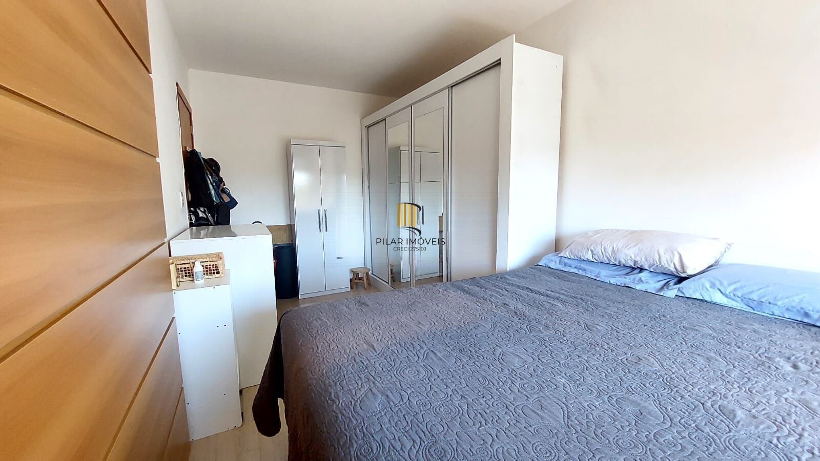Apartamento 2 dormitórios no bairro Vila Ipiranga