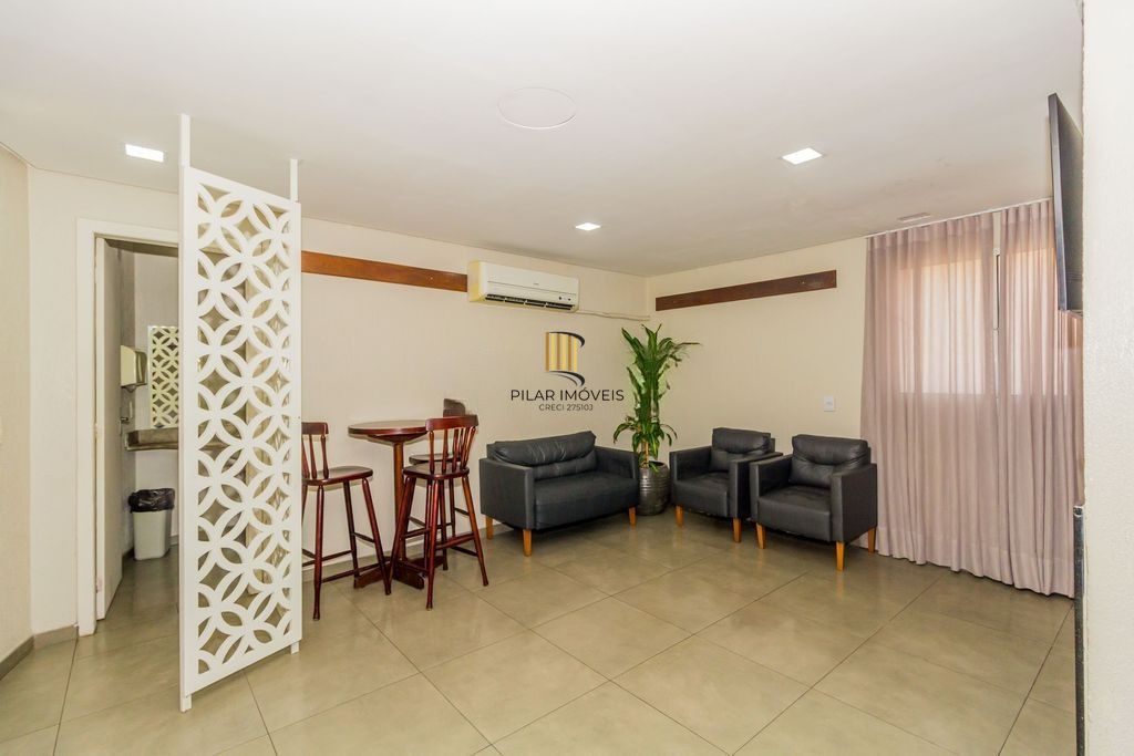 Casa em condomínio 3 dorm na Ary Tarrago