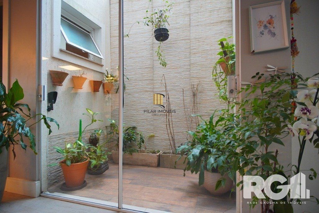 Casa 3 dormitórios no bairro Jardim Lindóia