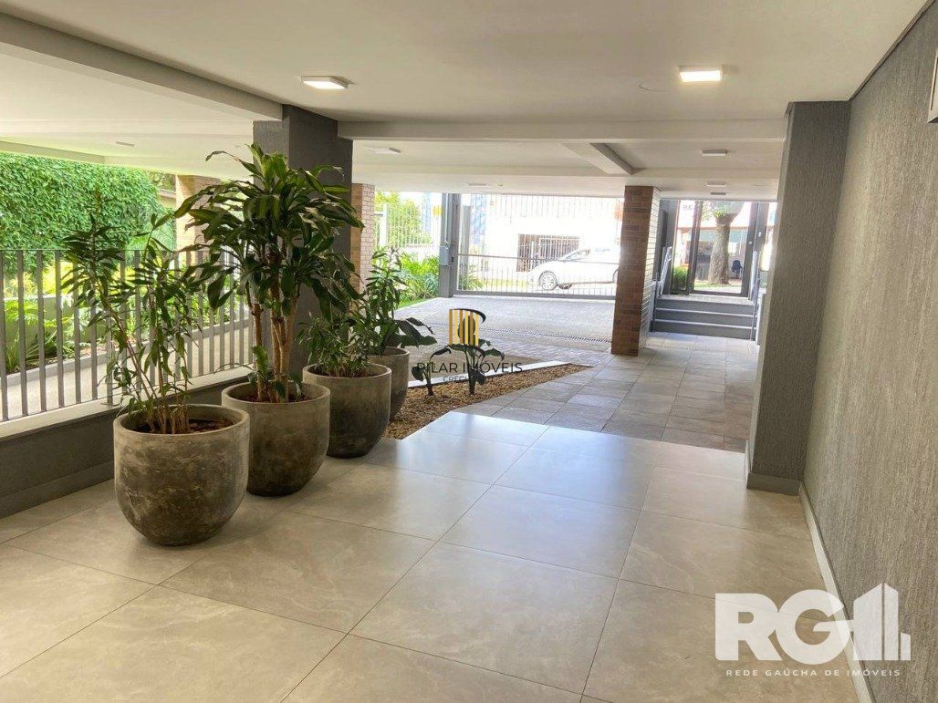 Apartamento 2 Dormitório(s) Bairro Passo da Areia