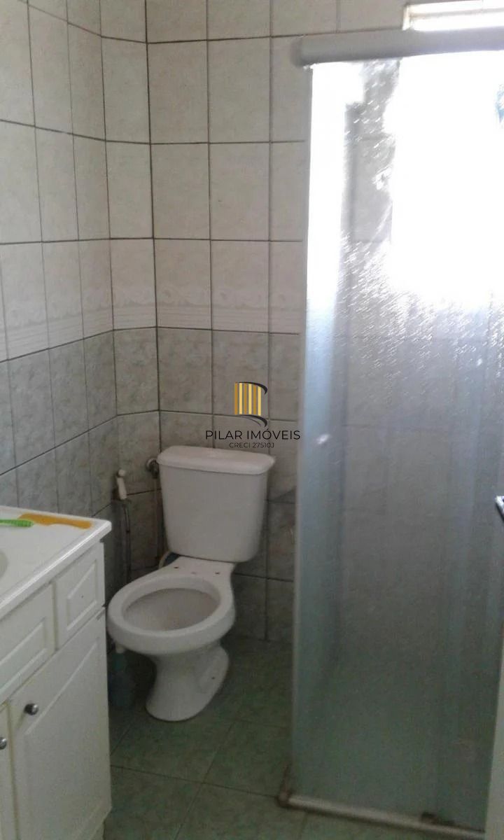 Casa com 3 quartos, espaço gourmet  com churrasqueira - Jardim Leopoldina