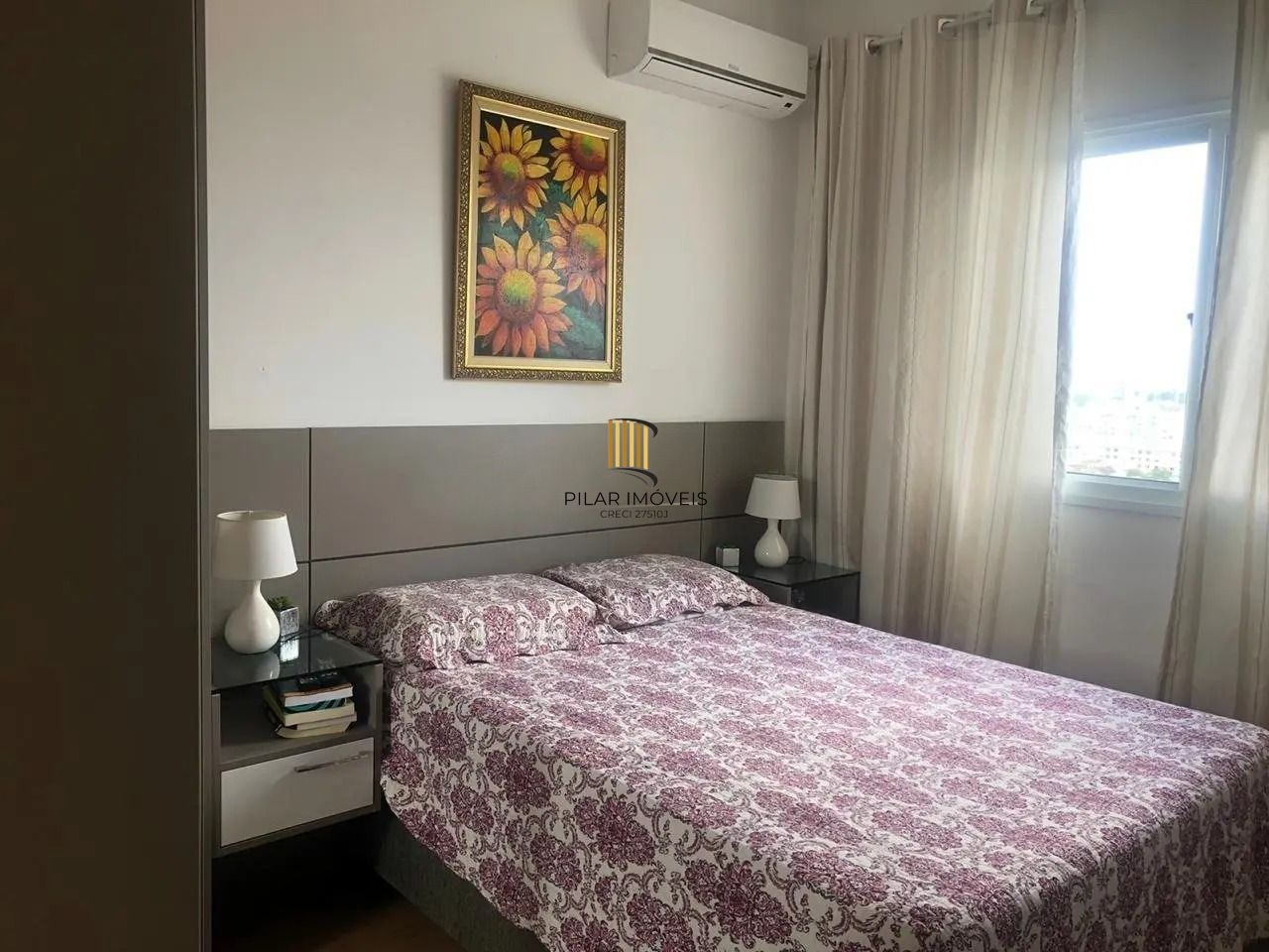 Apartamento com sacada e churrasqueira com 2 quartos e 52m²  privativos no Bairro Sarandi, Porto Alegre.