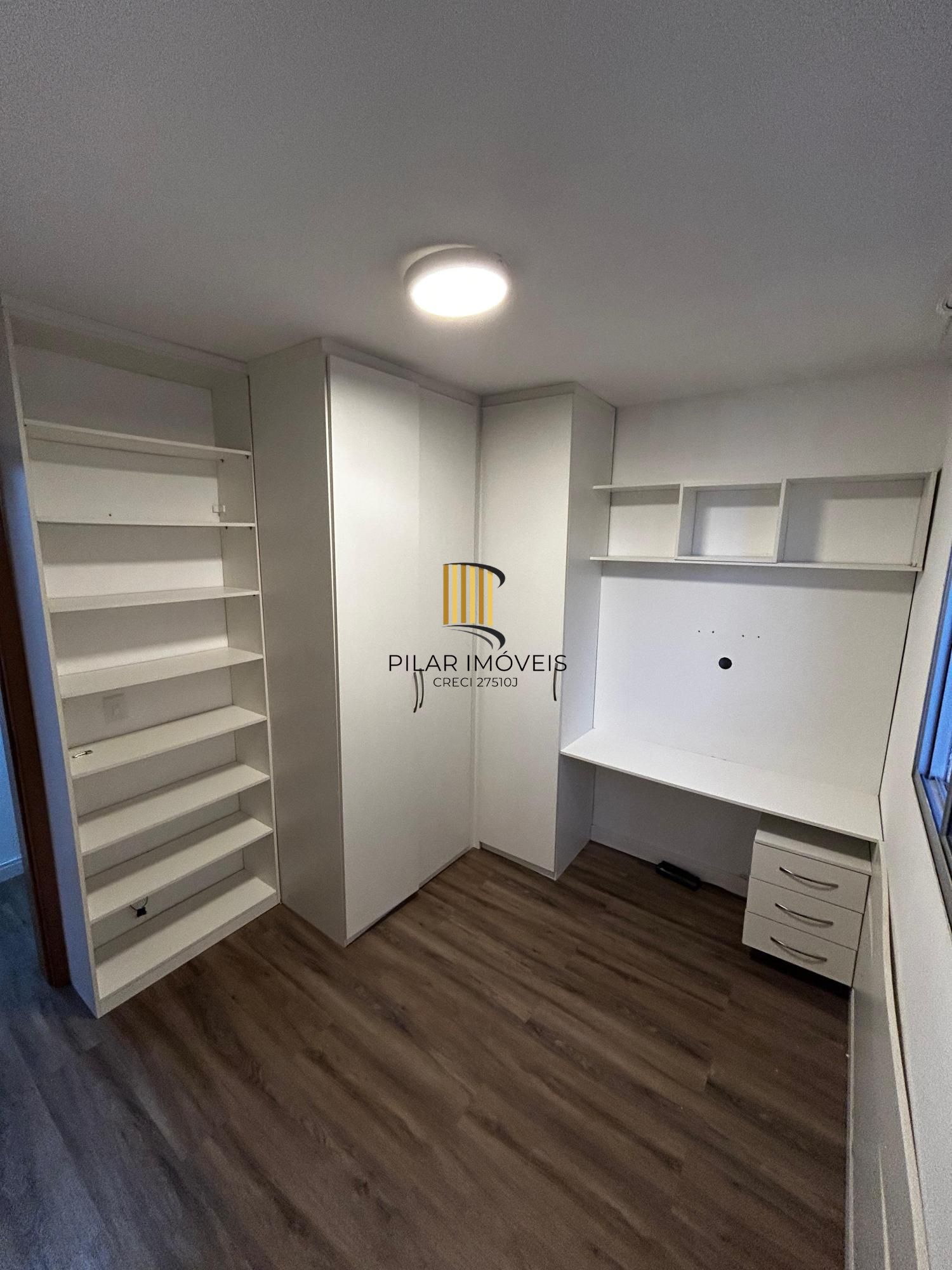 Apartamento 2 dormitórios no bairro Morro Santana