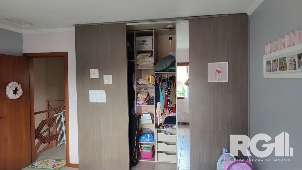 Casa com 3 dormitórios na Rua, Paulo Madureira Coelho, proximo ao novo Cesto, Morro Santana