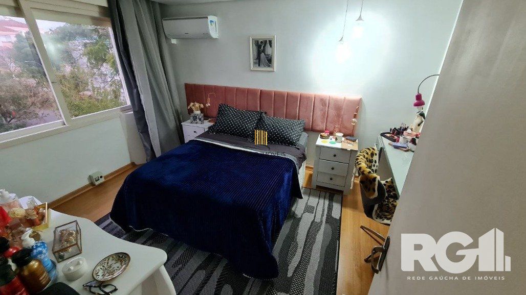 Apartamento 2 dormitórios no bairro Rubem Berta