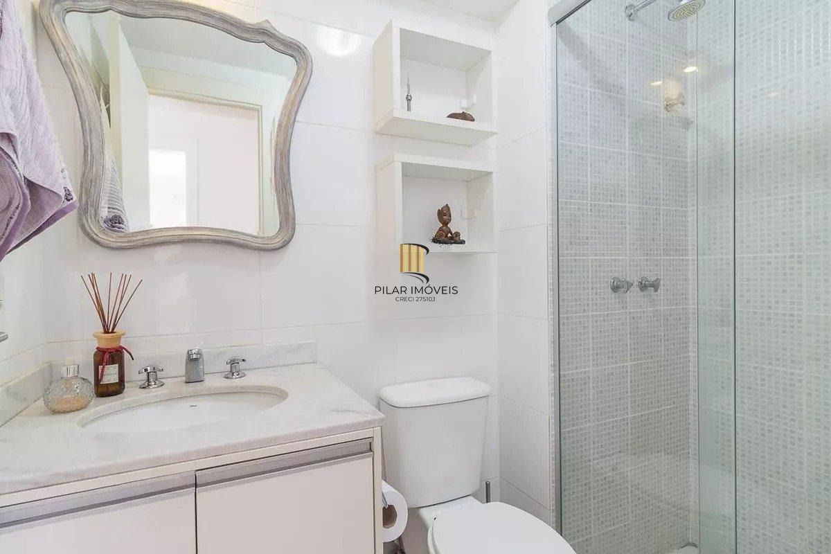Apartamento 2 dormitórios semi mobiliado no Passo D'Areia