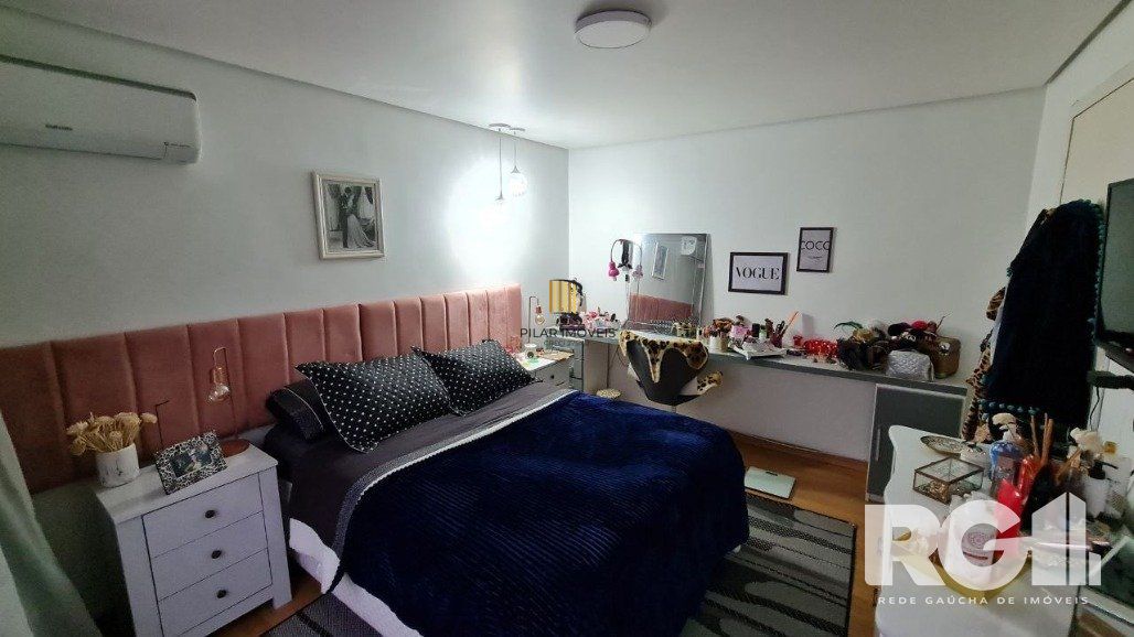 Apartamento 2 dormitórios no bairro Rubem Berta