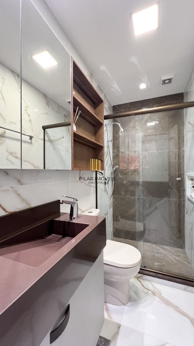 Apartamento de alto padrão com 3 suítes no Jardim Lindóia