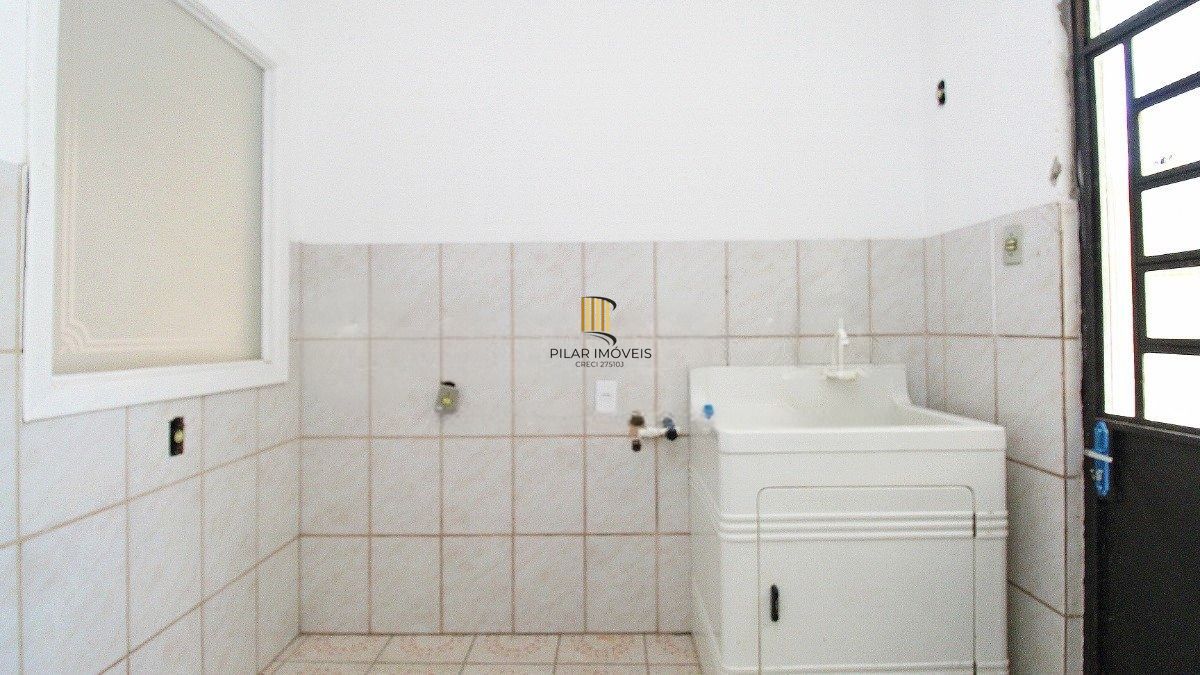 Casa com 4 dormitórios