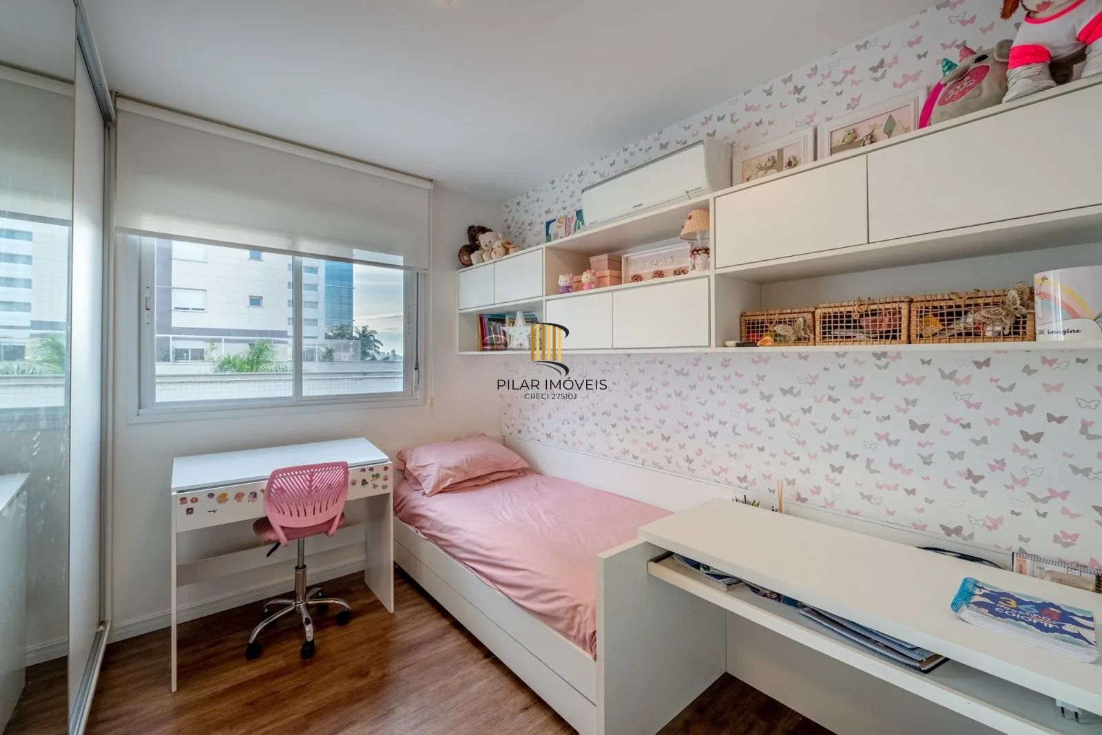 Apartamento Garden com 178m², 3 quartos, 1 suíte, 2 vagas, no bairro Chácara Das Pedras