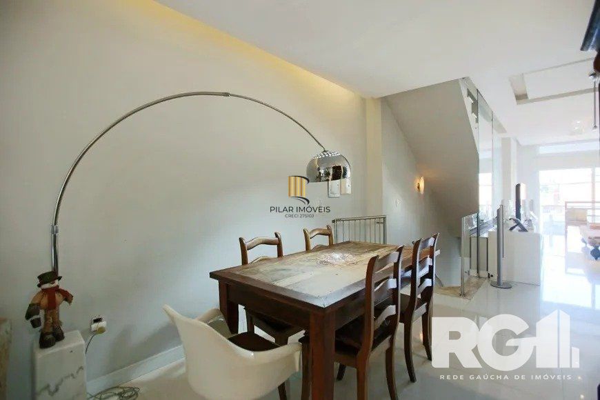 Casa 3 dormitórios no bairro Jardim Lindóia