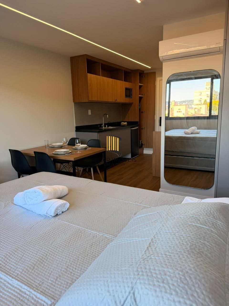 Studio Mobiliado no GO Cidade Baixa com Vista para o Guaíba