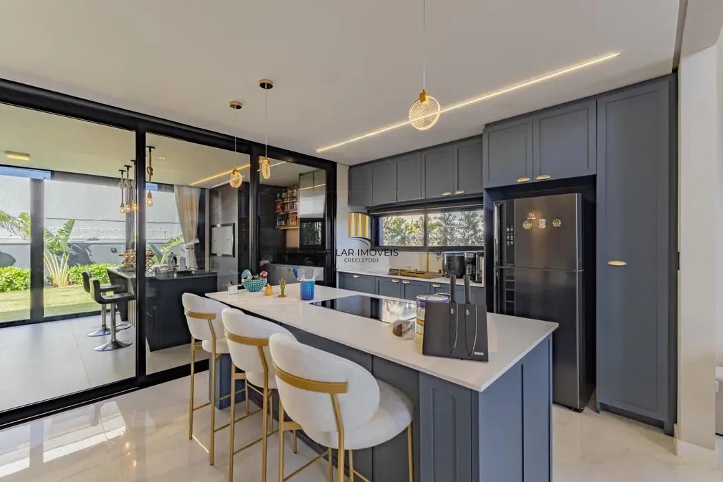 Casa Alto Padrão no Cyrela Landscape com 3 Dormitórios e Suíte