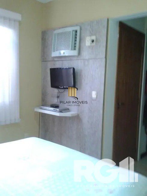 Excelente casa  3 dorm, 122m² privativos, amplo pátio com piscina nos fundos,  Rua Doutor João César Krieger