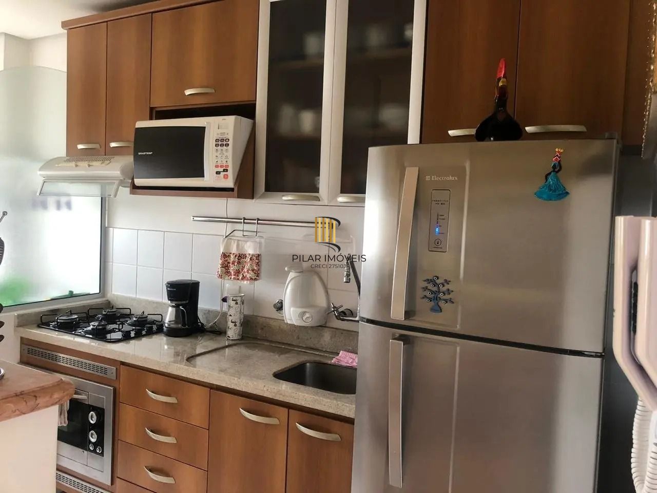 Apartamento com sacada e churrasqueira com 2 quartos e 52m²  privativos no Bairro Sarandi, Porto Alegre.