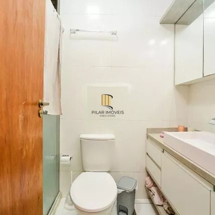 Casa em Condomínio com 3 Quartos, Piscina, Quintal e 2 Vagas