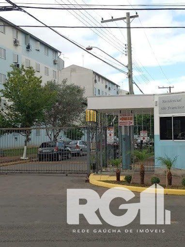 Apartamento de 2 dormitórios com 2 vagas.