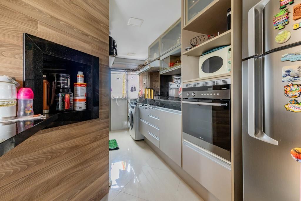 Apto 2 dorms c/ suíte, churrasqueira e 2 vagas no Passo da Areia