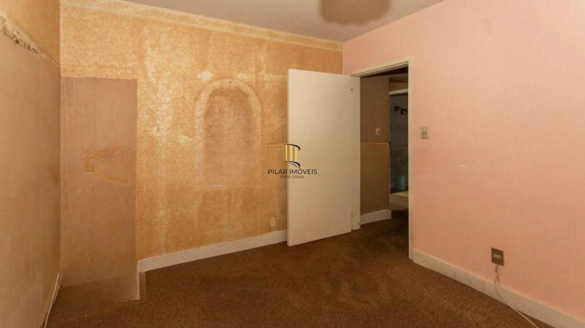 Valor abaixo do mercado  com 3 dormitórios, 1 vaga e elevador,  Floresta