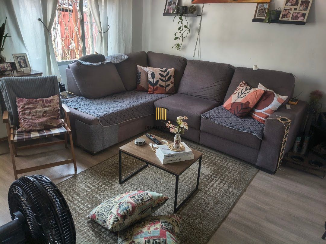 Casa de alvenaria com 3 dormitorios, e churrasquiera.  Jardim Carvalho