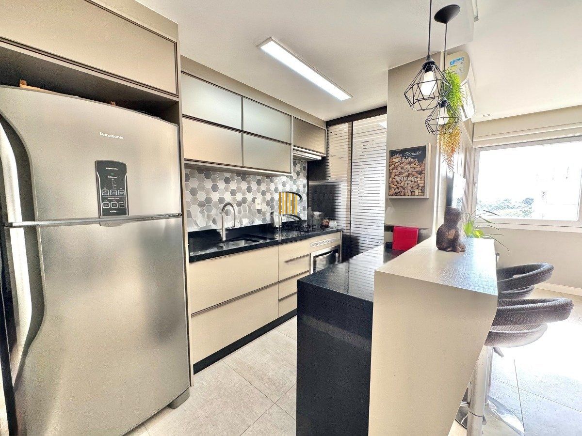 Apartamento 2 dor mobiliado à venda na Zona Norte de Porto Alegre!