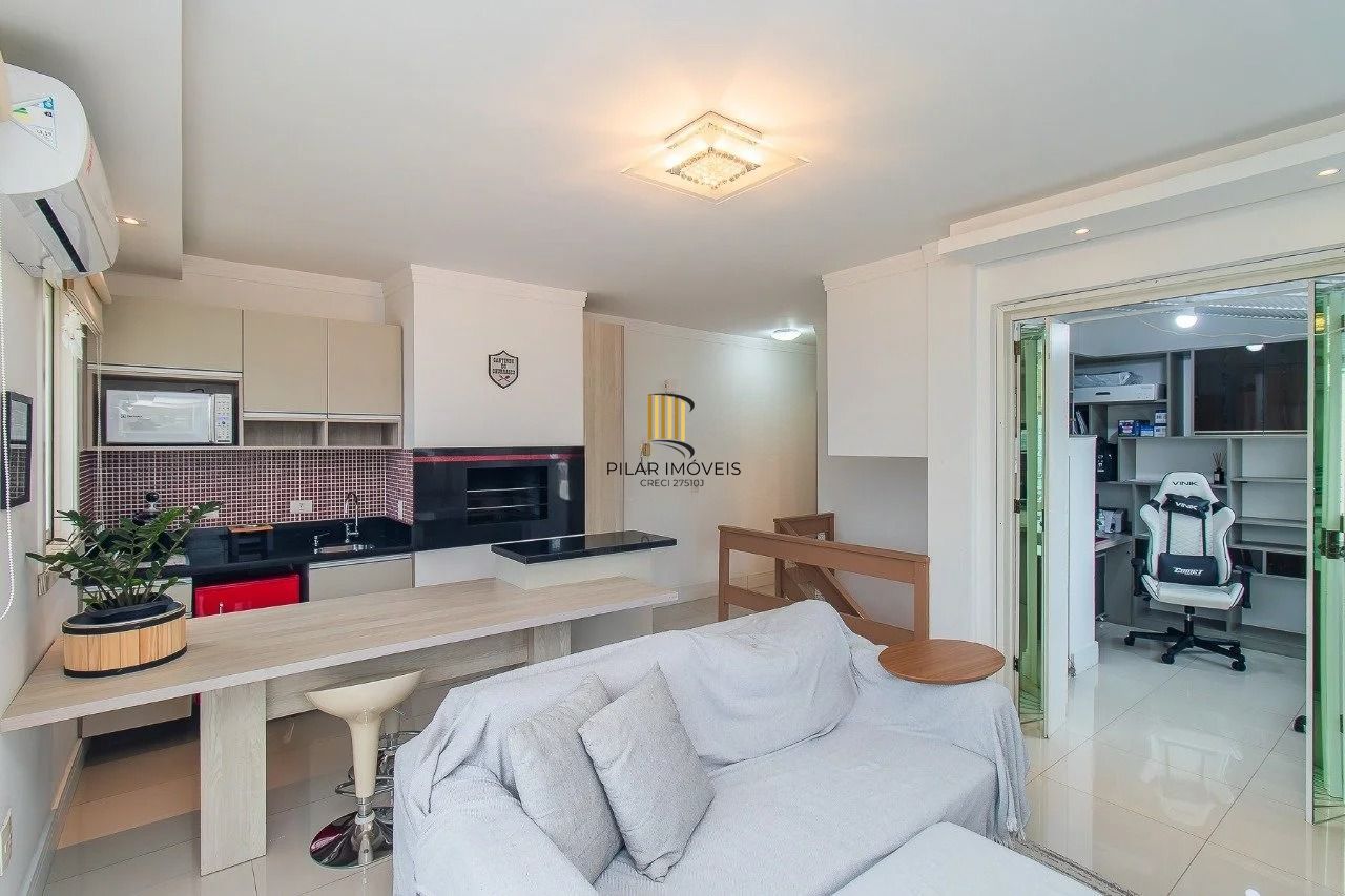 Cobertura com 3 Quartos (1 suíte) e 3 banheiros, 158 m², 2 vagas