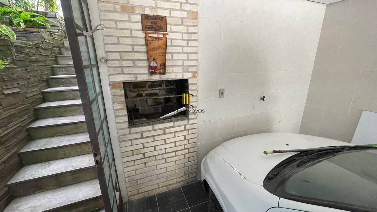 Casa 4 dormitórios no bairro Jardim Itu
