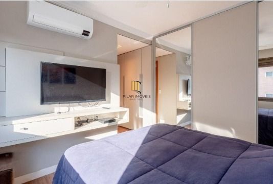 Apartamento Garden com 118m², com 2 dormitórios, 2 suítes, lavabo, churrasqueira, lareira e 2 vagas de garagem.