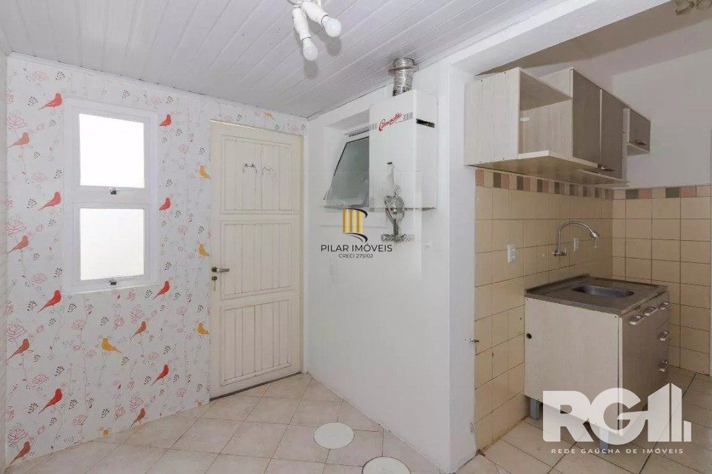 Casa de Condomínio 2 dormitórios no bairro Jardim Leopoldina