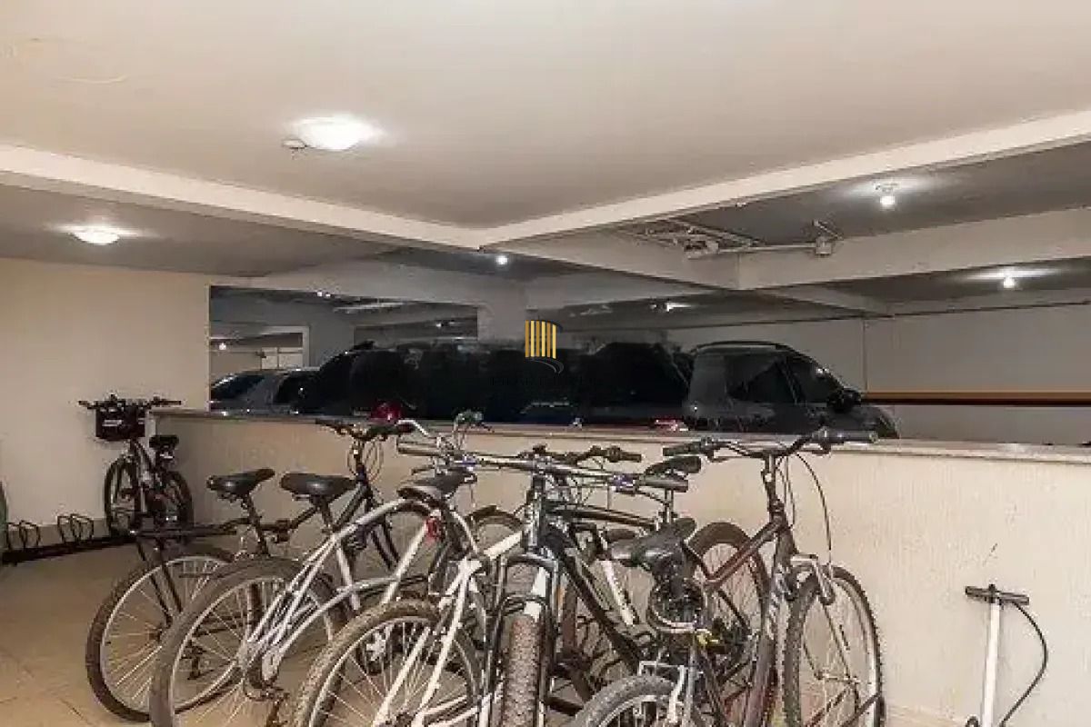 Apartamento de 2 dormitórios, suíte, churrasqueira e 1 vaga.