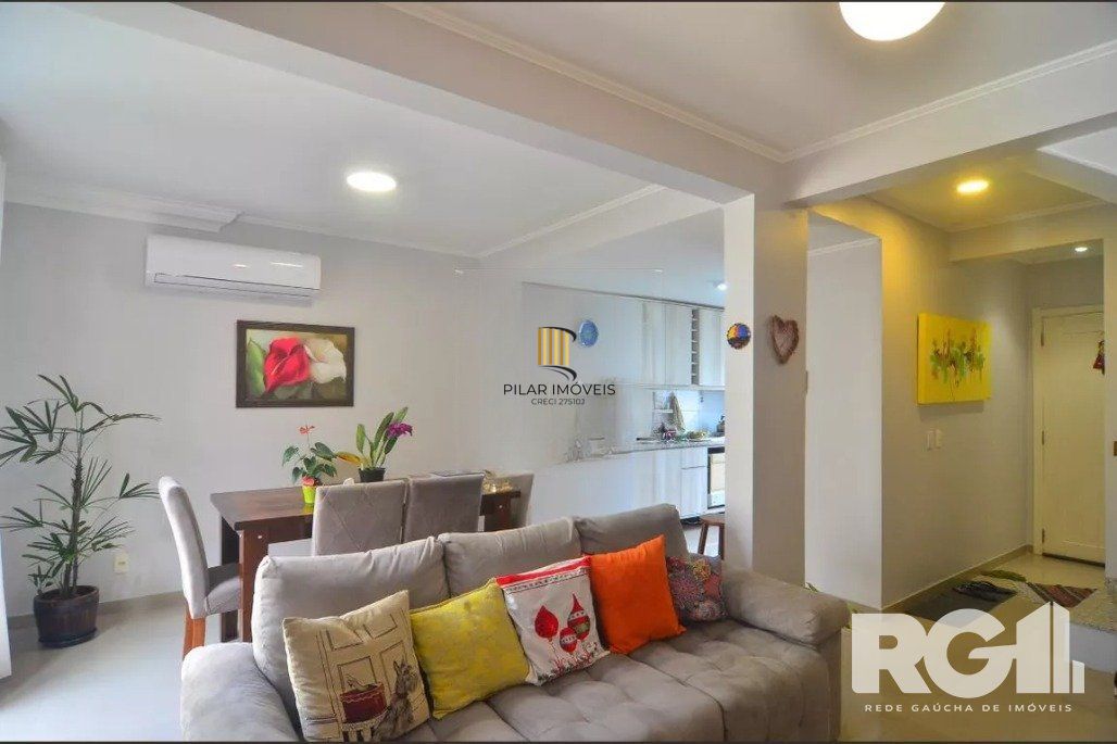 Casa de Condomínio 3 dormitórios no bairro Estância Velha