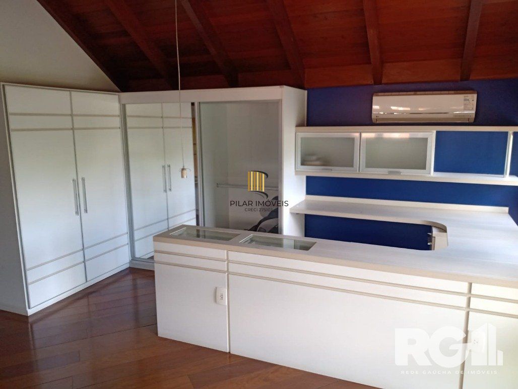 Casa 4 dormitórios no bairro Jardim Itu