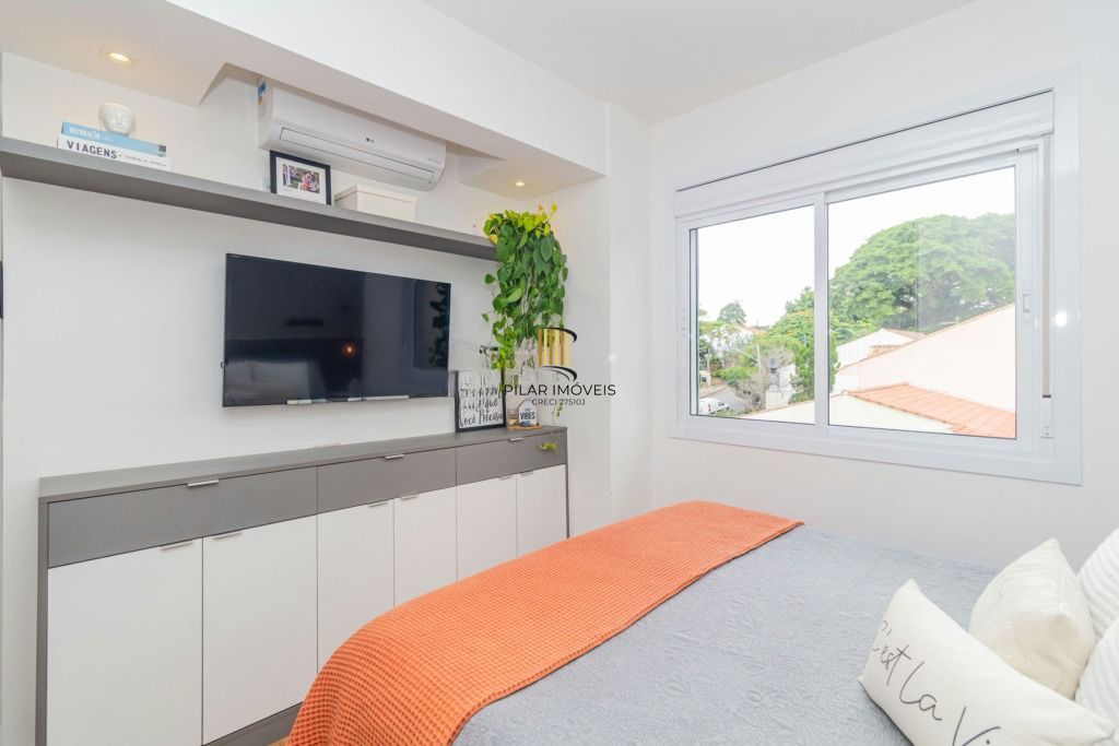 Apartamento 2 dormitórios no bairro Vila Ipiranga