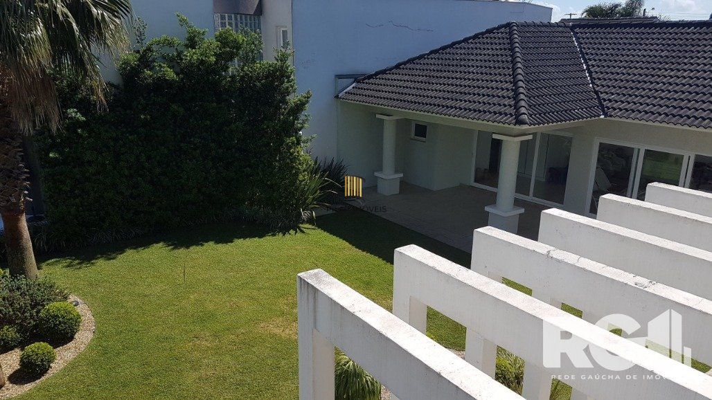 Casa de Condomínio 6 dormitórios no bairro Praia da Conceição