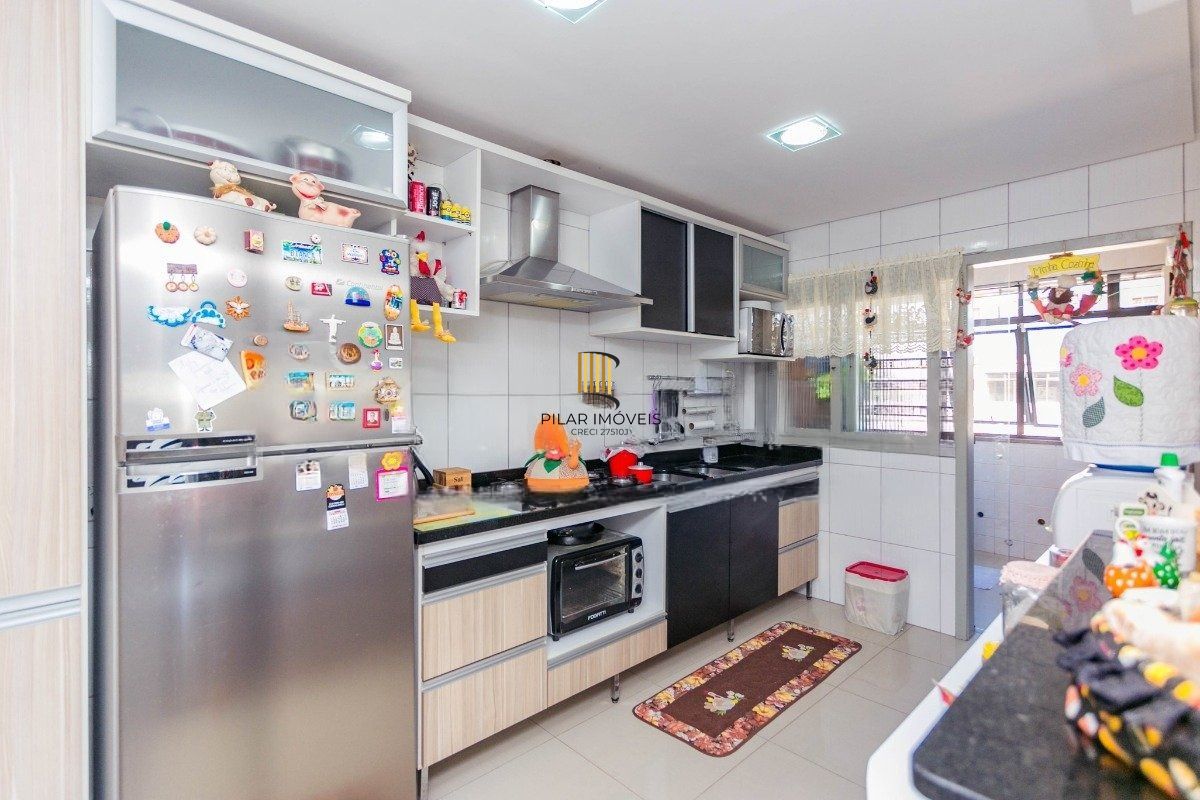 Cobertura com 3 dormitórios, terraço e 4 vagas