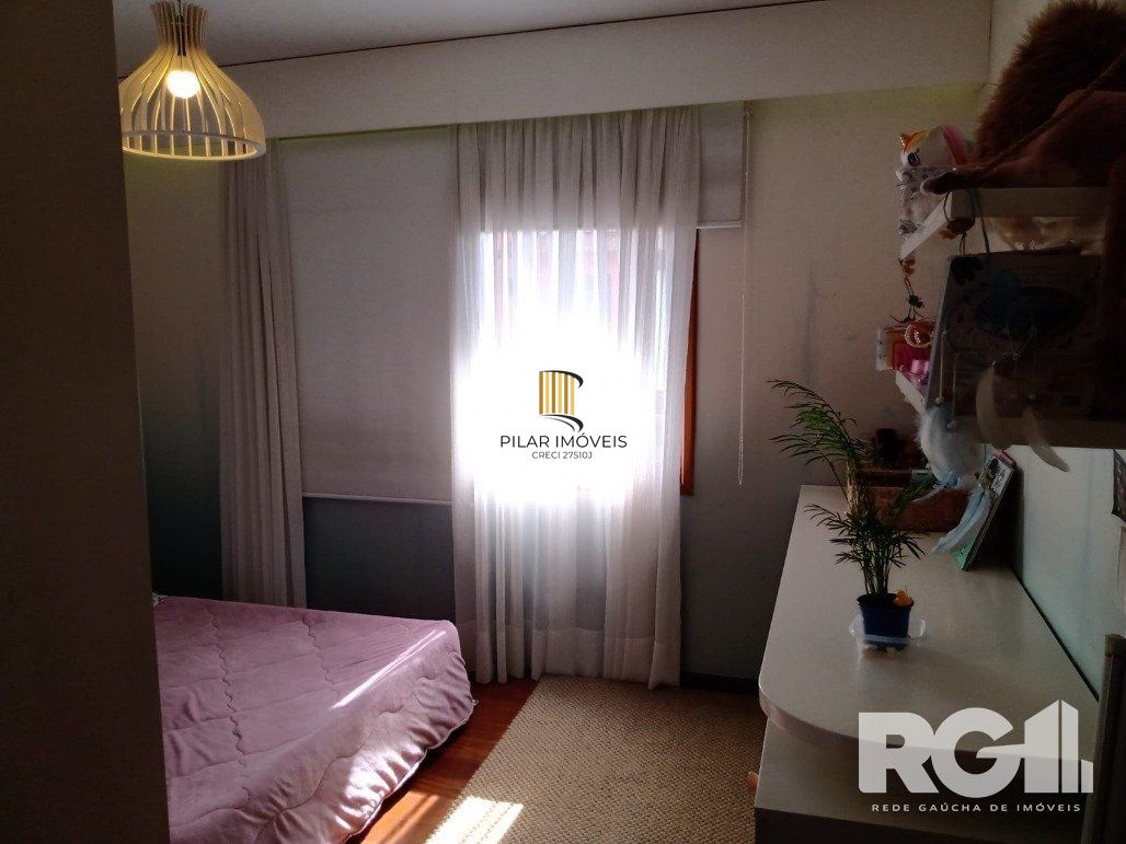 Casa 4 dormitórios no bairro Jardim Itu