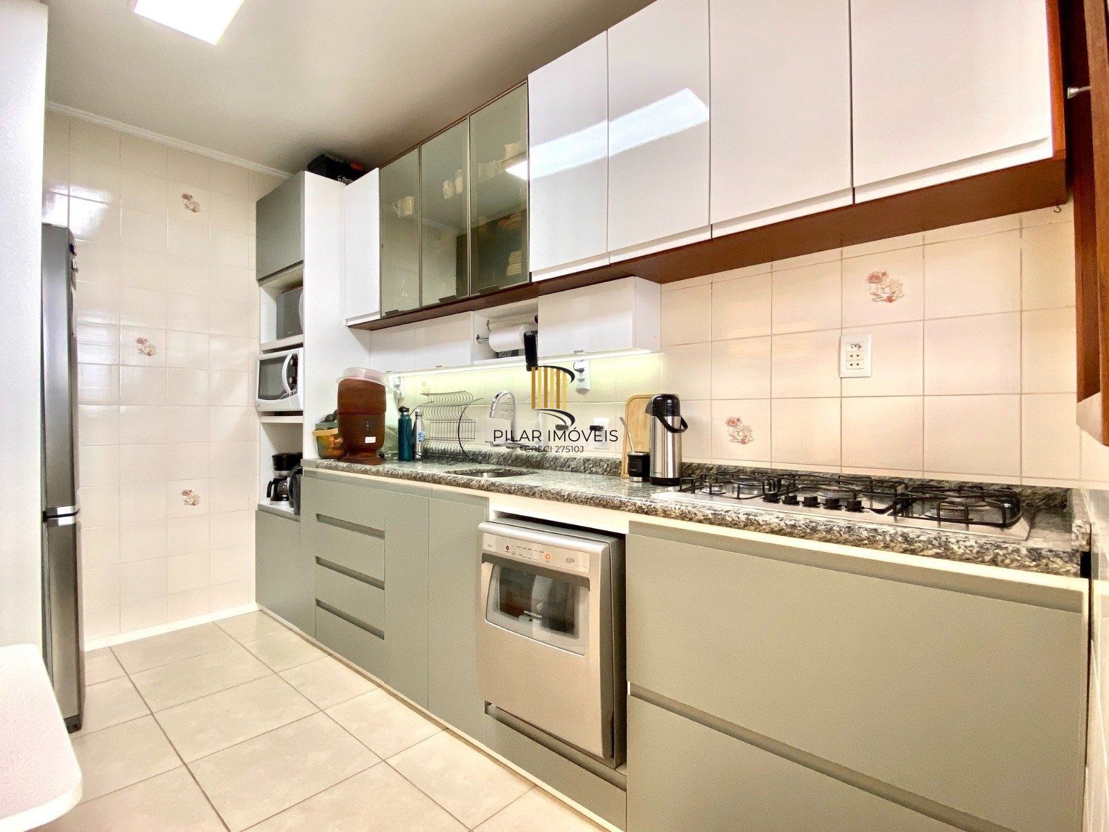 Apartamento com 3 quartos, 2 vagas e 94m² - no Jardim Planalto