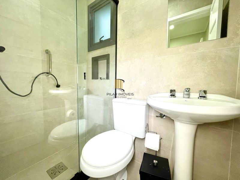 casa terra pátio gigante