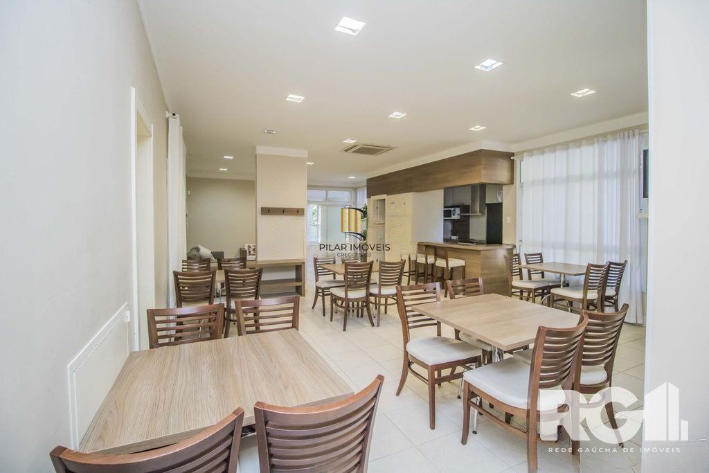 Apartamento 3 dormitórios no bairro Vila Ipiranga