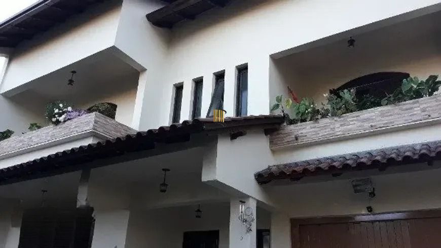 Casa 4 dormitórios no bairro Jardim Itu