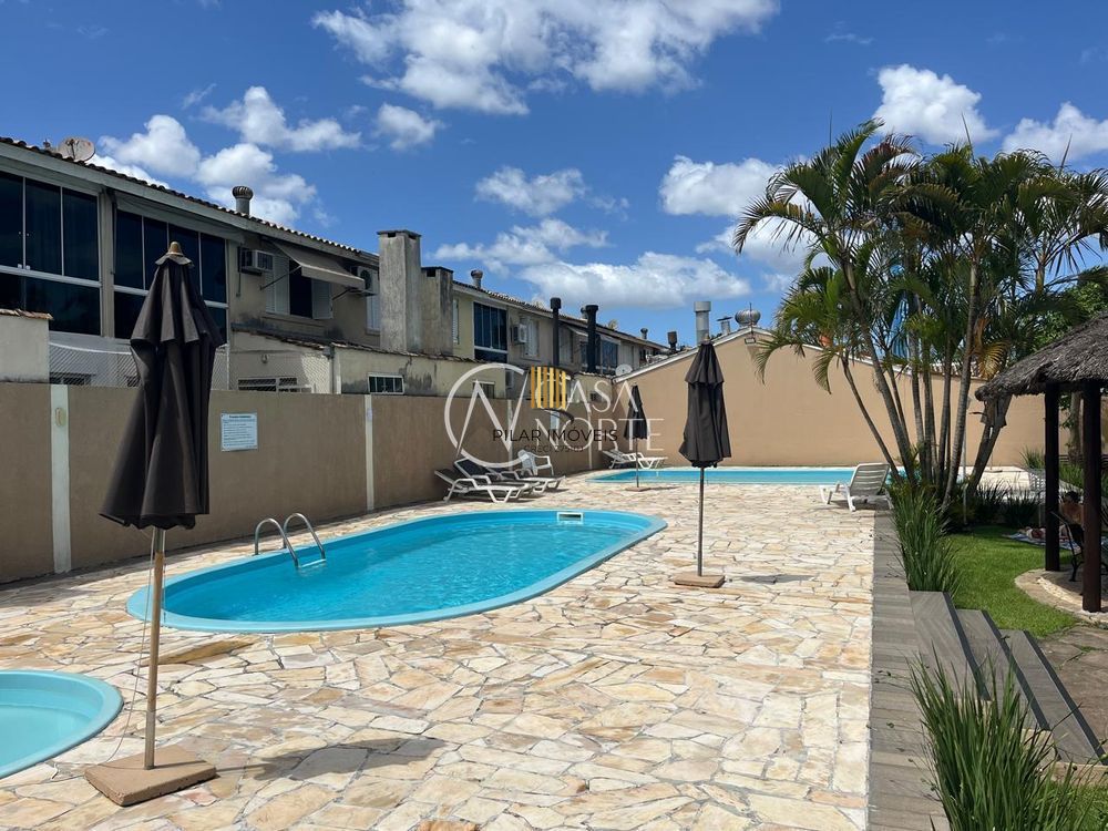 Casa com 3 dormitórios no bairro Humaitá