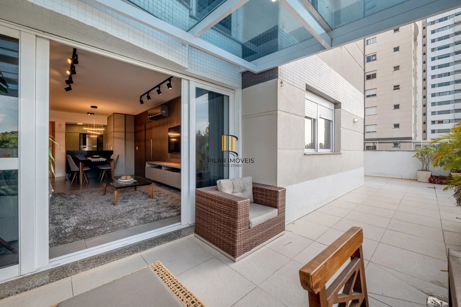 Apartamento Garden com 178m², 3 quartos, 1 suíte, 2 vagas, no bairro Chácara Das Pedras