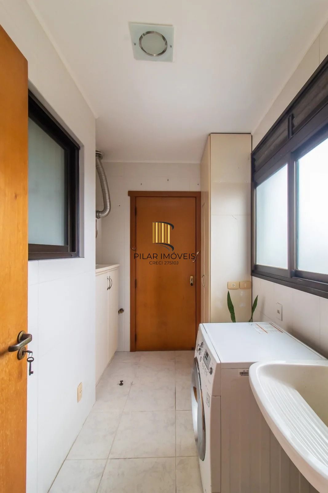 Apartamento com lareira e churrasqueira no Higienópolis