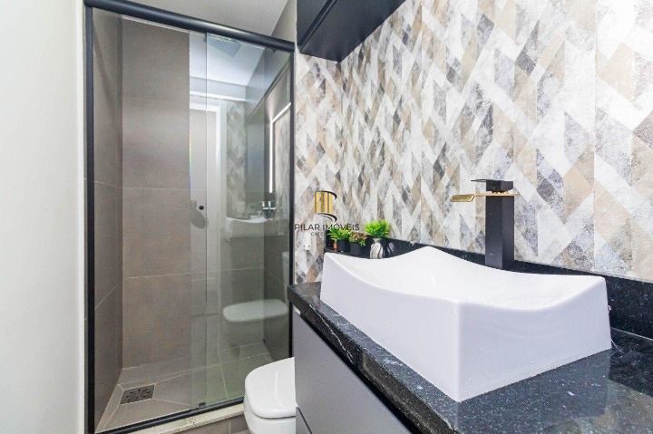 Apartamento semimobiliado, andar alto, com vista perene – Jardim Lindóia