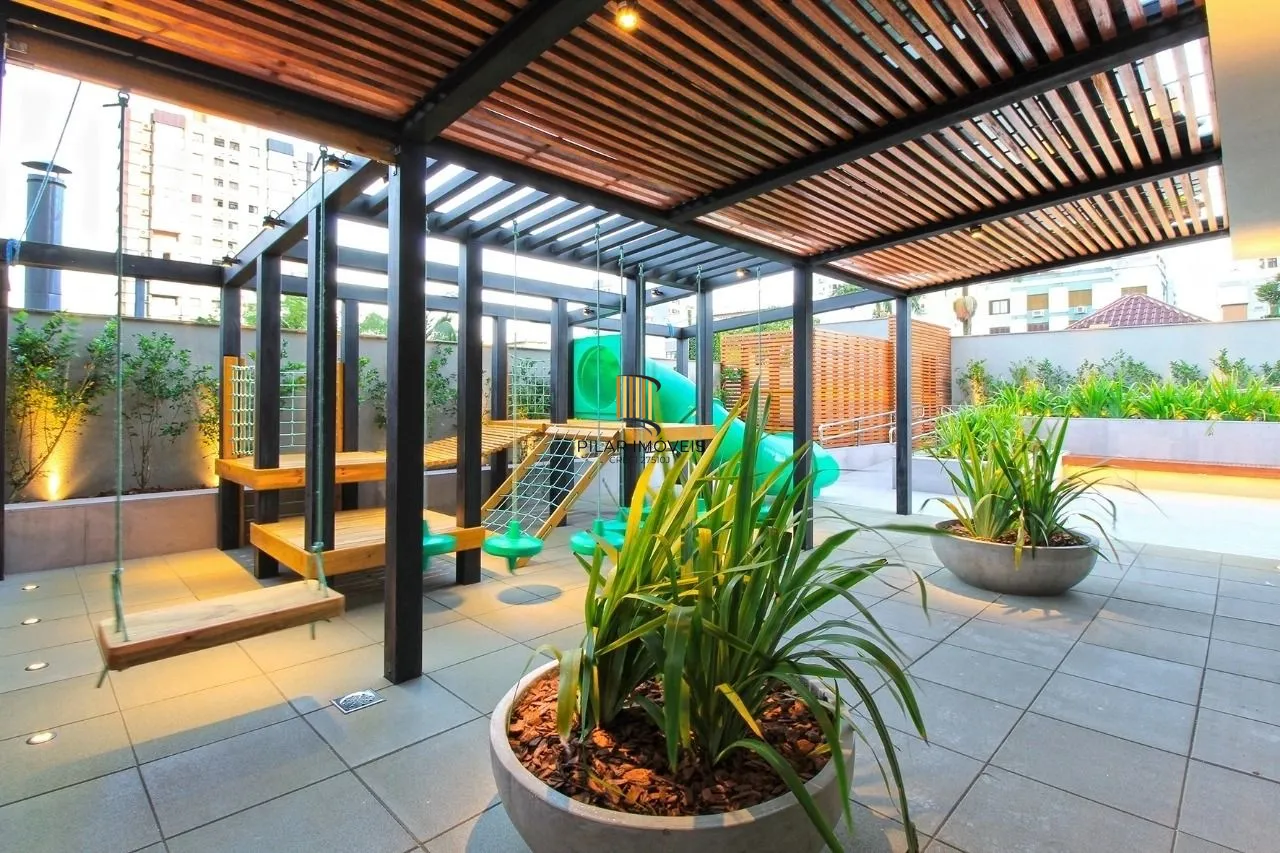 Apartamento Garden 2 suítes, 182m², 2 vagas - bairro Petrópolis