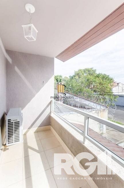 Casa 5 dormitórios no bairro Cristo Redentor