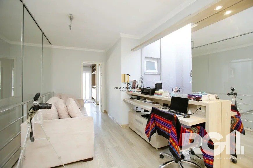 Casa 3 dormitórios no bairro Jardim Lindóia