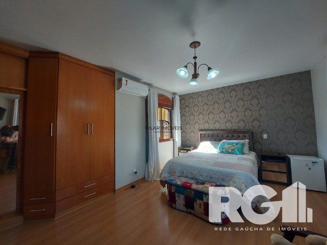 Casa 4 dormitórios no bairro Jardim Itu