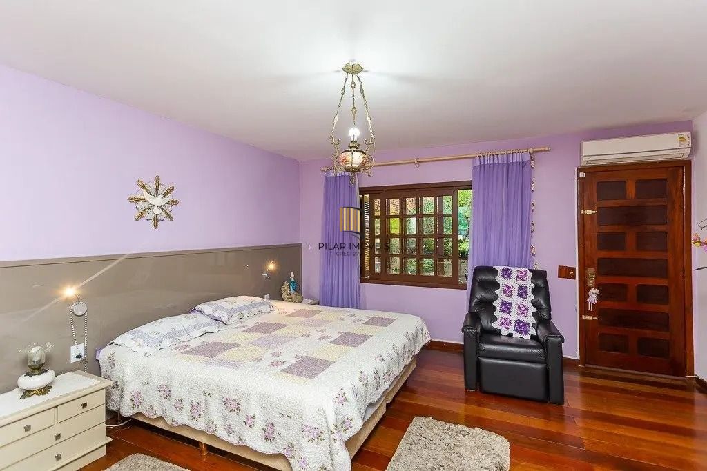 Casa espaçosa com 6 dormitórios e vista incrível no Cristo Redentor