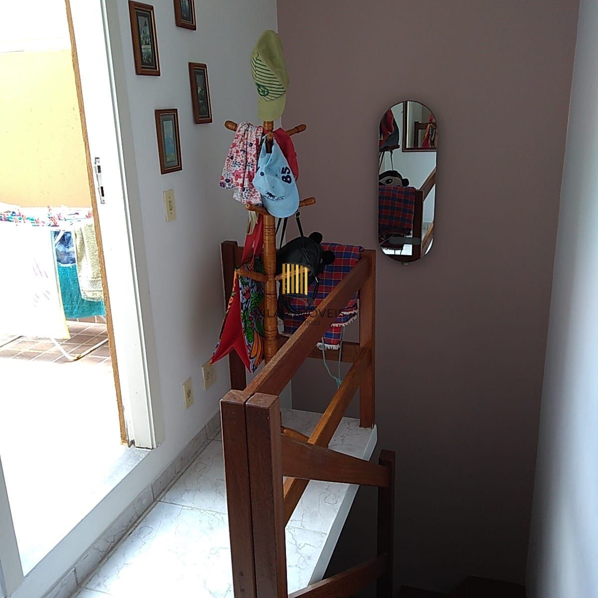 Casa em condomínio 3 dorm na Ary Tarrago